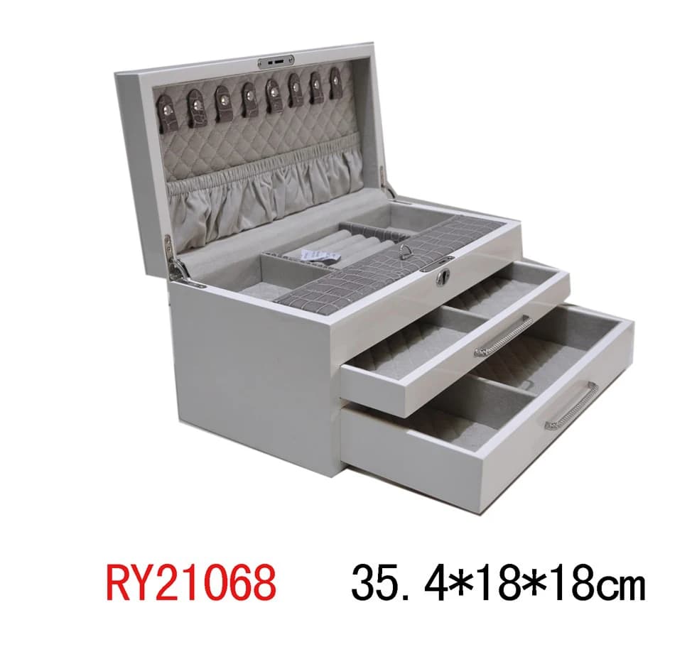 White Jewelry Box RY21068 — product photograph