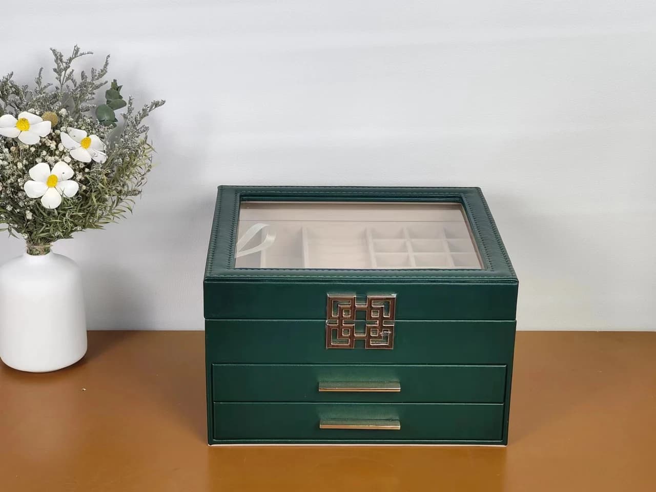 Green Jewelry Box RY230320 — product photograph