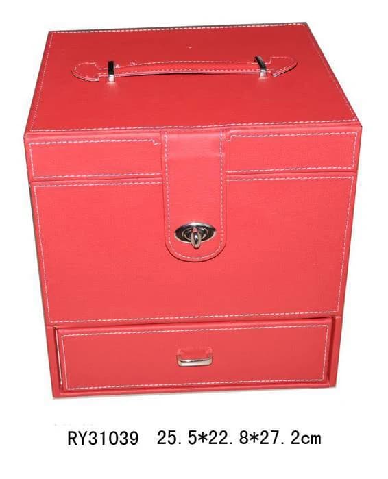 Red Jewelry Box RY31039 — product photograph