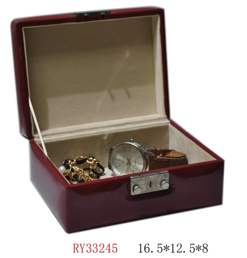 Red Jewelry Box RY33245 — product photograph
