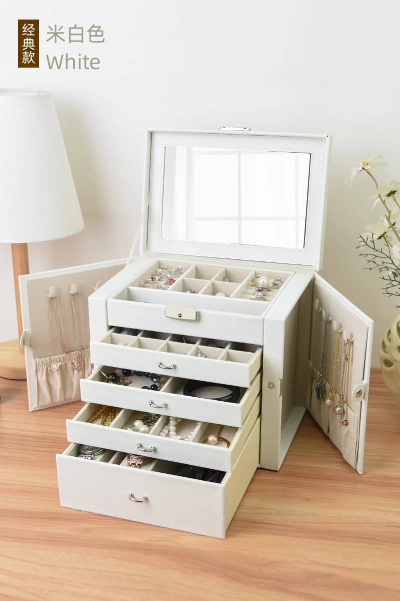 White Jewelry Box — product photograph