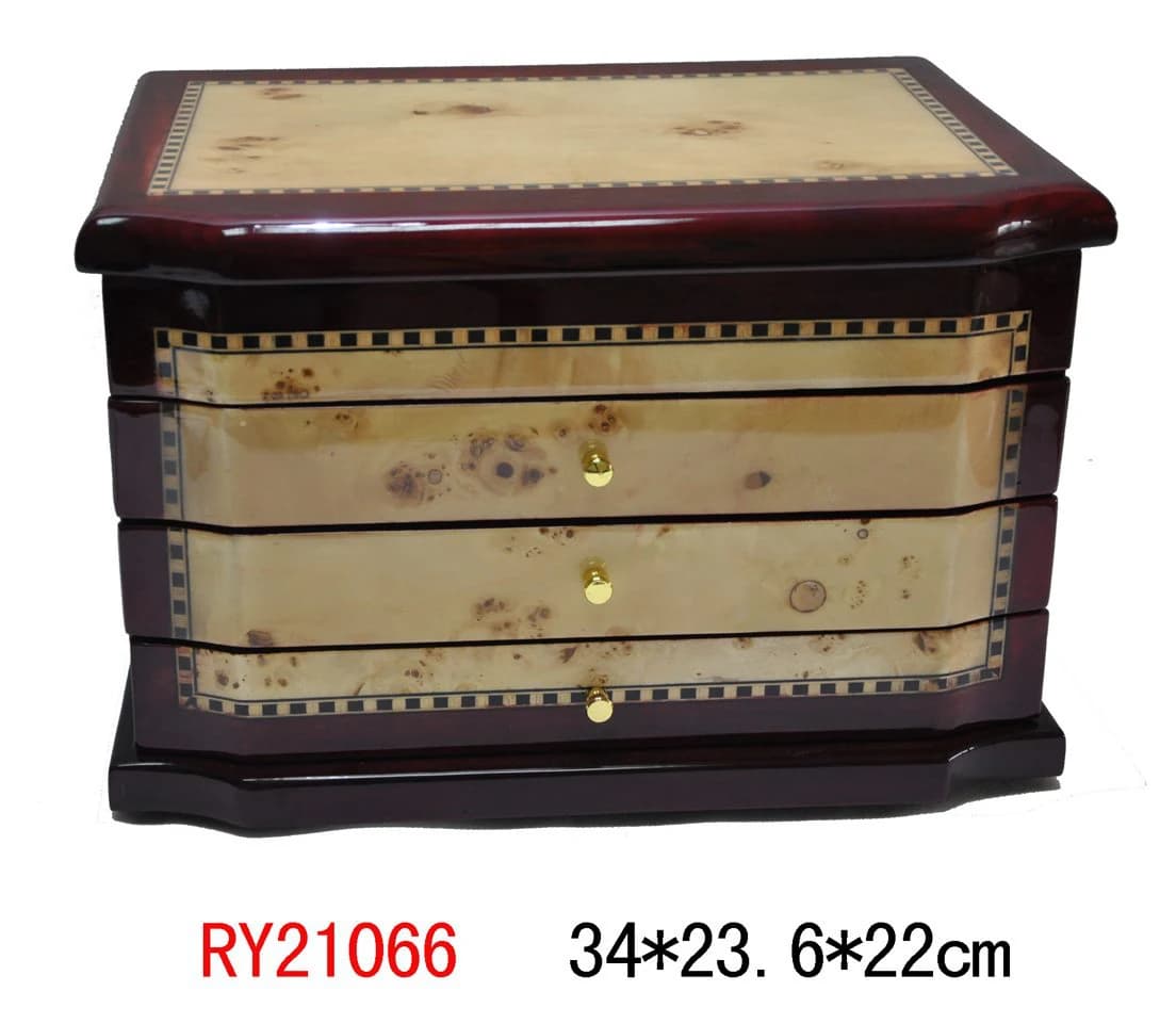 Cream / dark brown Jewelry Box RY21066 — product photograph