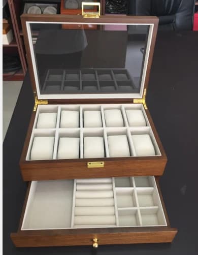 Brown Watch Box RY2191009 — product photograph