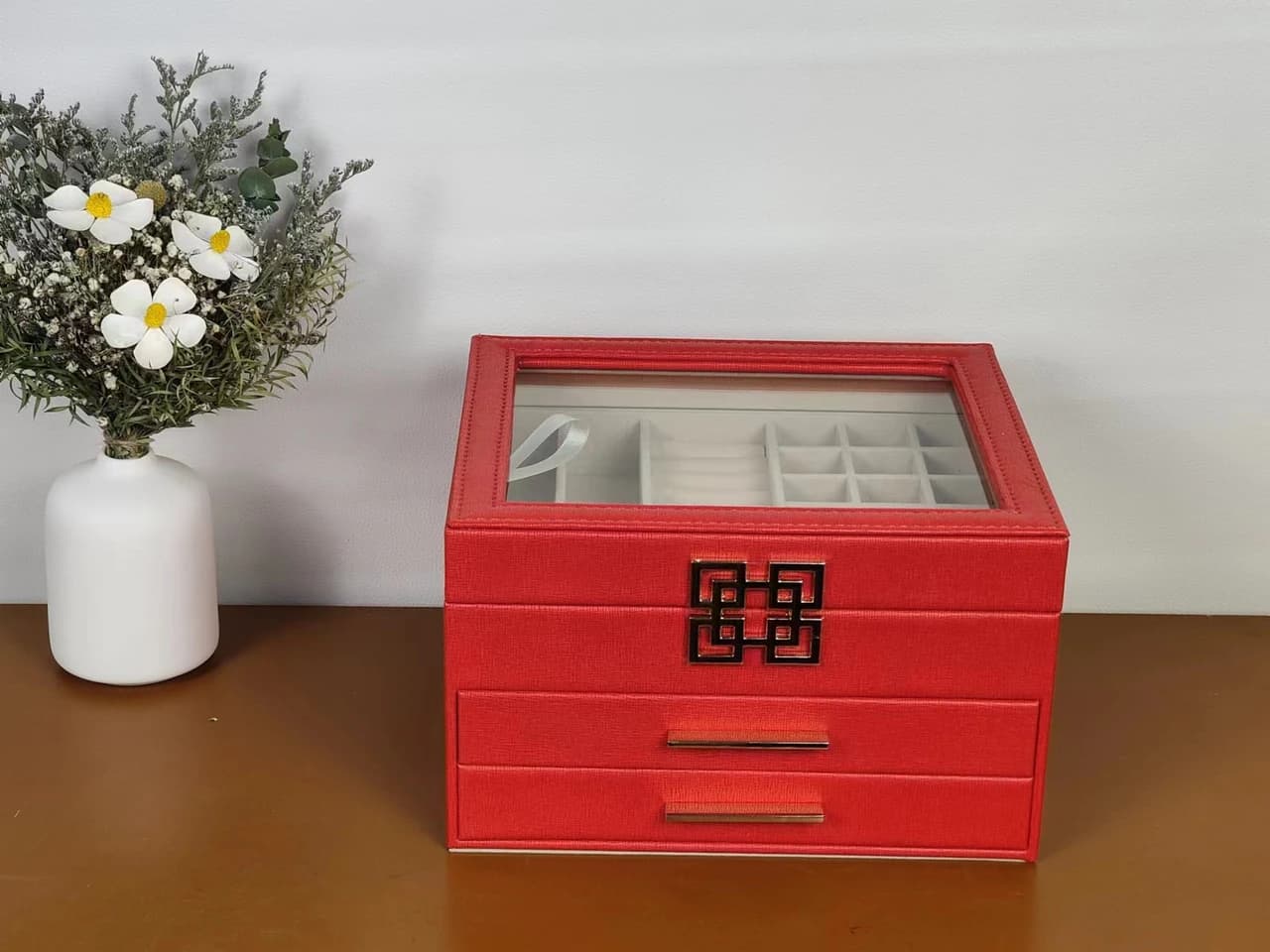 Red Jewelry Box RY230320 — product photograph