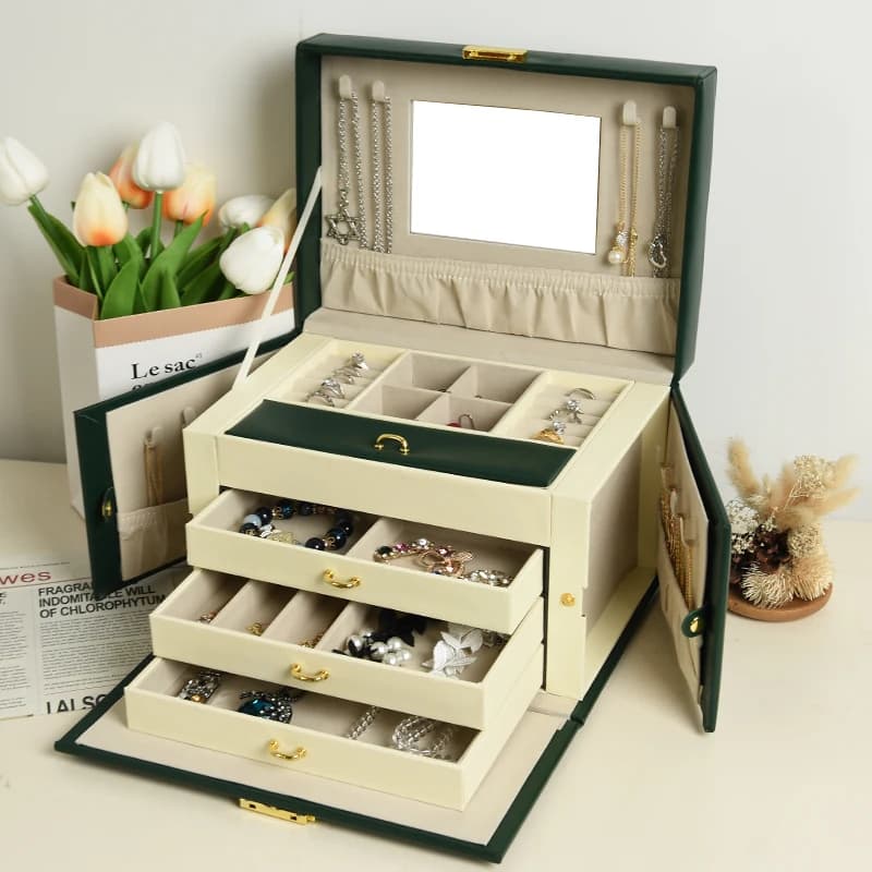 Dark green Jewelry Box — product photograph