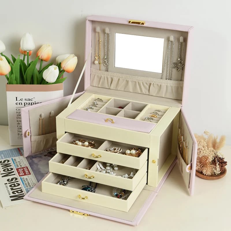 Pink Jewelry Box — product photograph
