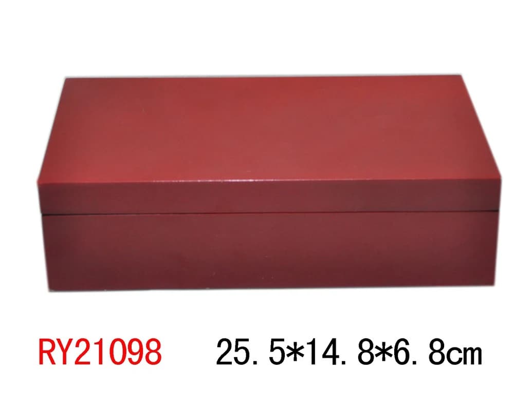 Burgundy woodgrain Presentation Box — product photograph
