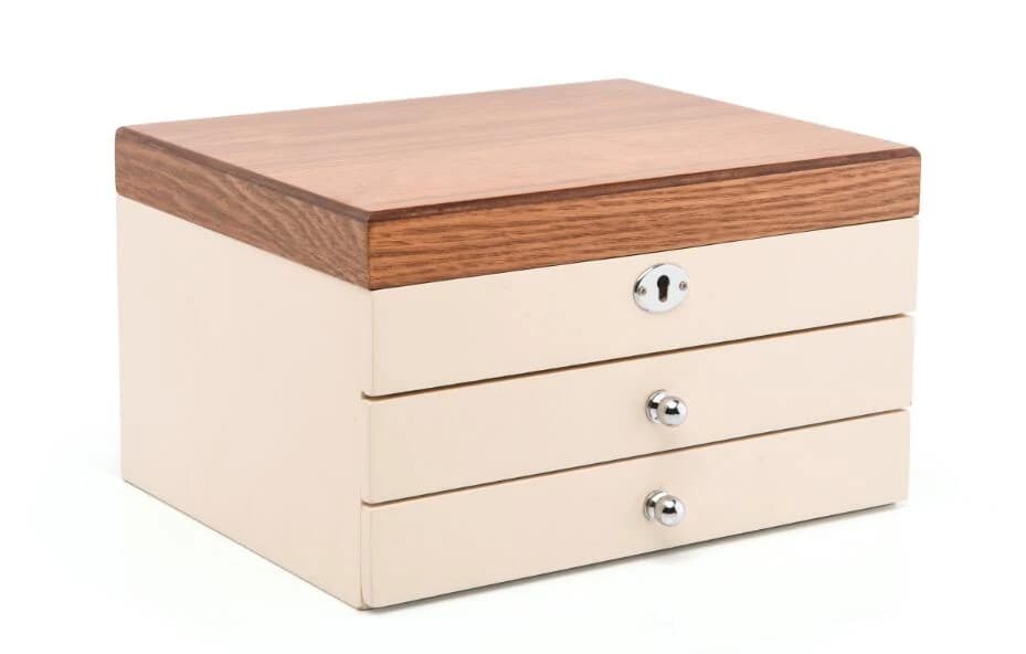Light ivory with wood-look lid Jewelry Box — product photograph