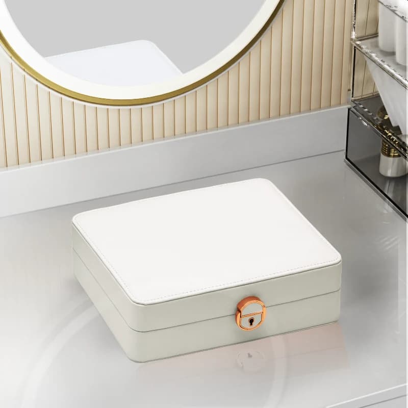 White Jewelry Box — product photograph